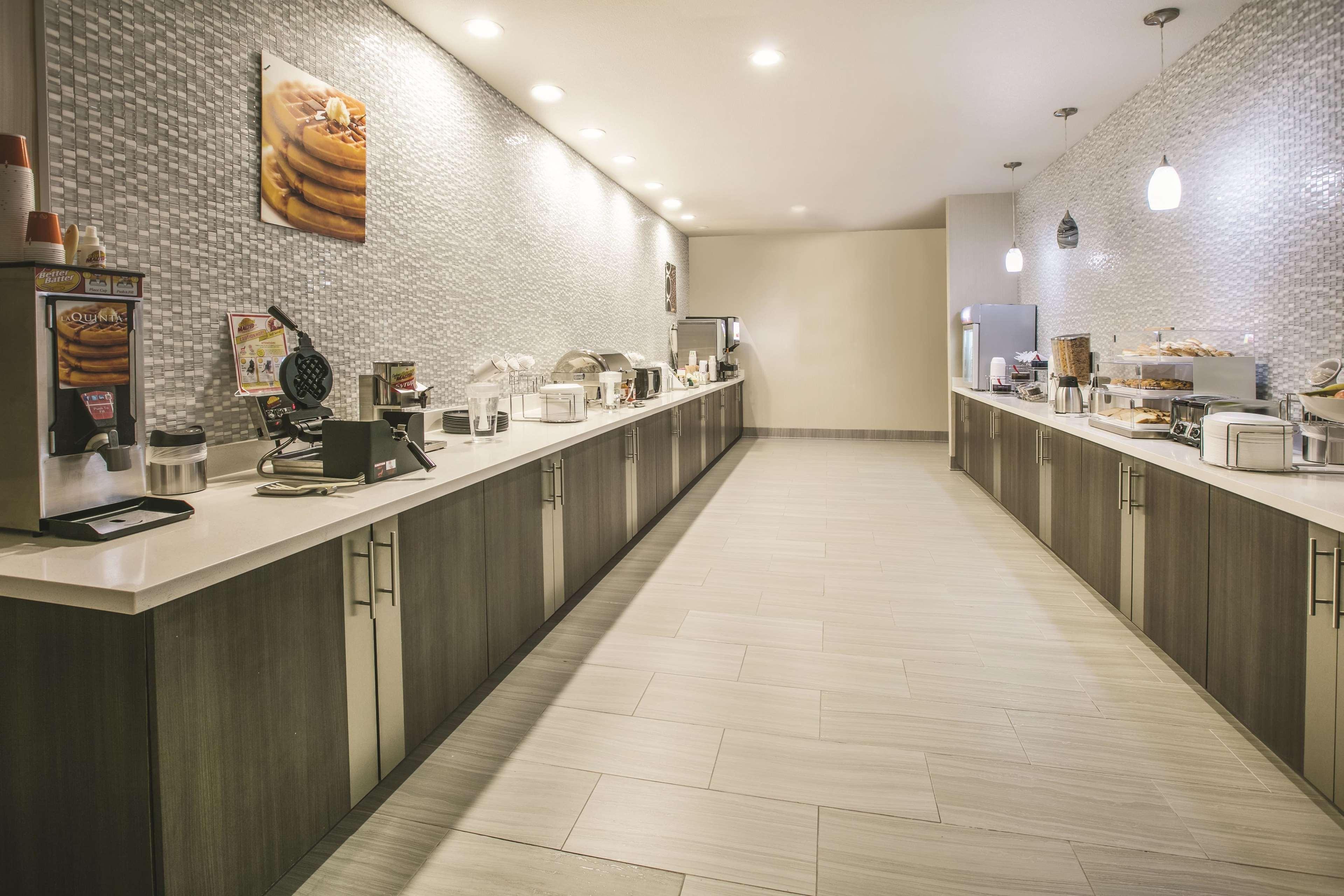 La Quinta By Wyndham Dallas - Richardson Extérieur photo