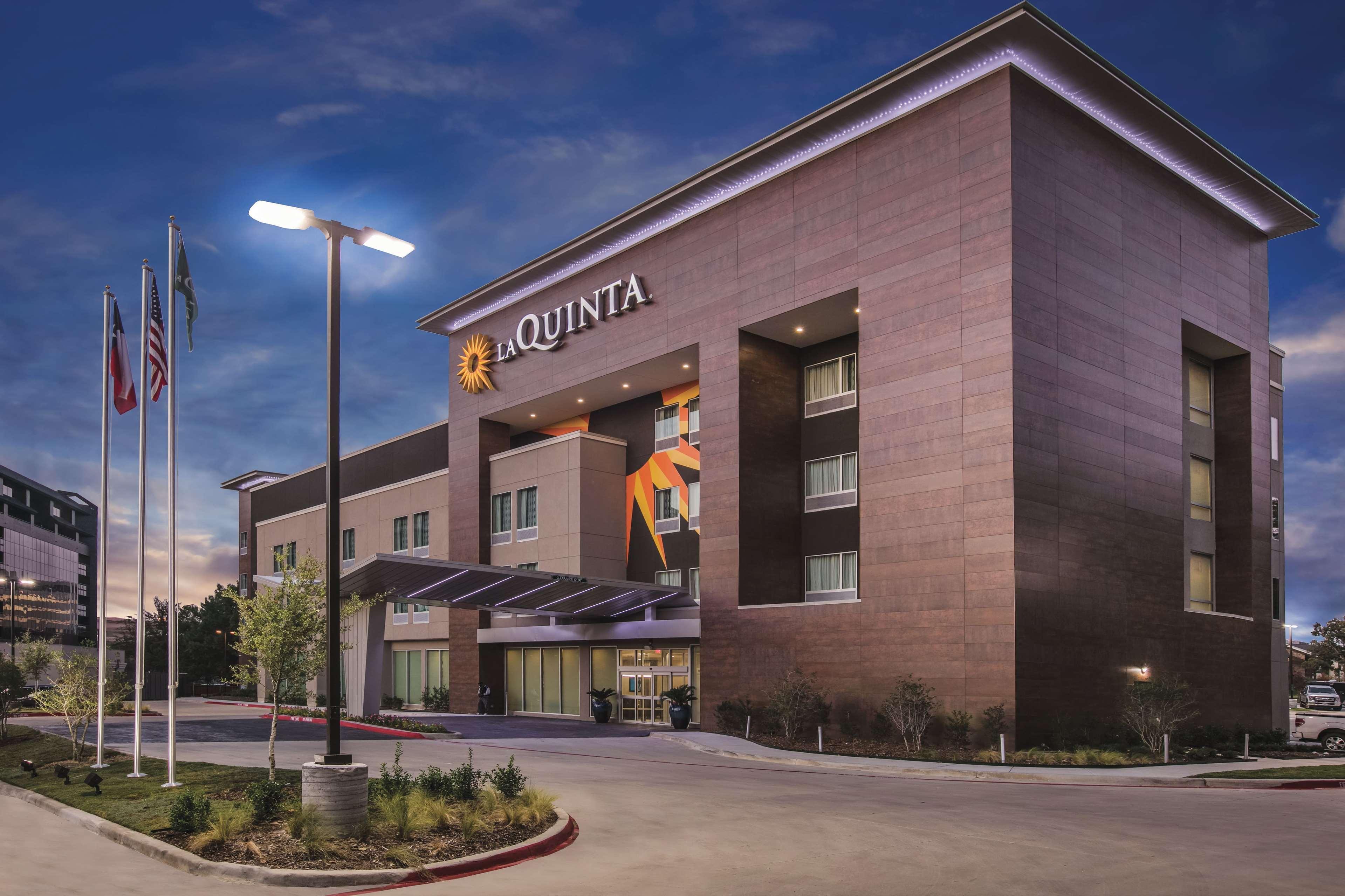 La Quinta By Wyndham Dallas - Richardson Extérieur photo